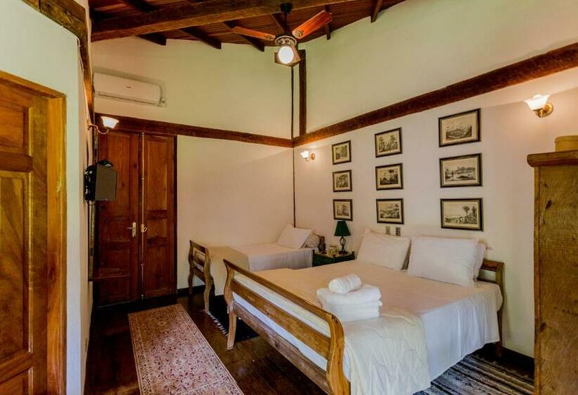 סוויטה משפחתית, Feiticeira Guesthouse