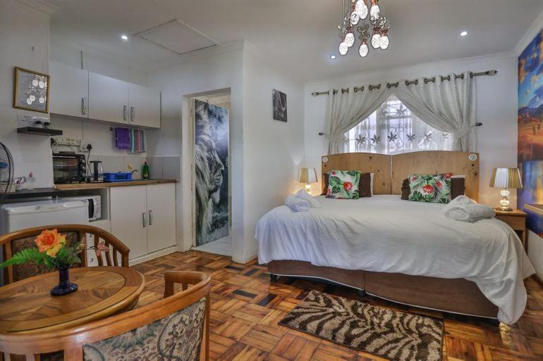 Номер Deluxe Вид на Бассейн, Queensburgh B&b Or Self Catering