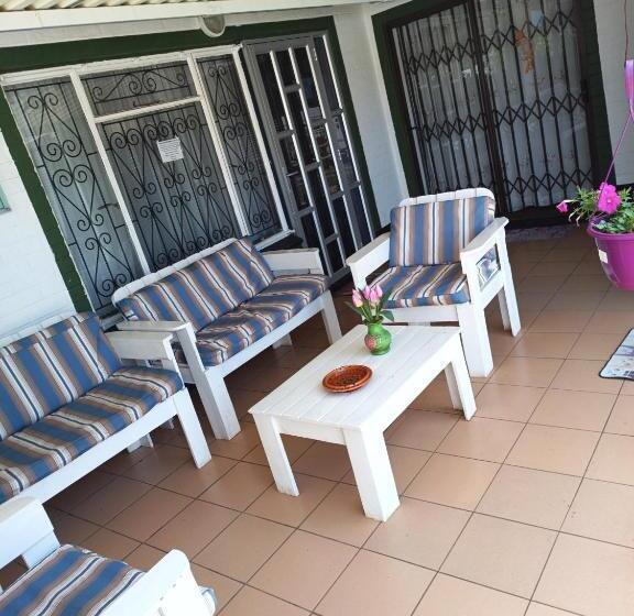 Номер Deluxe Вид на Бассейн, Queensburgh B&b Or Self Catering