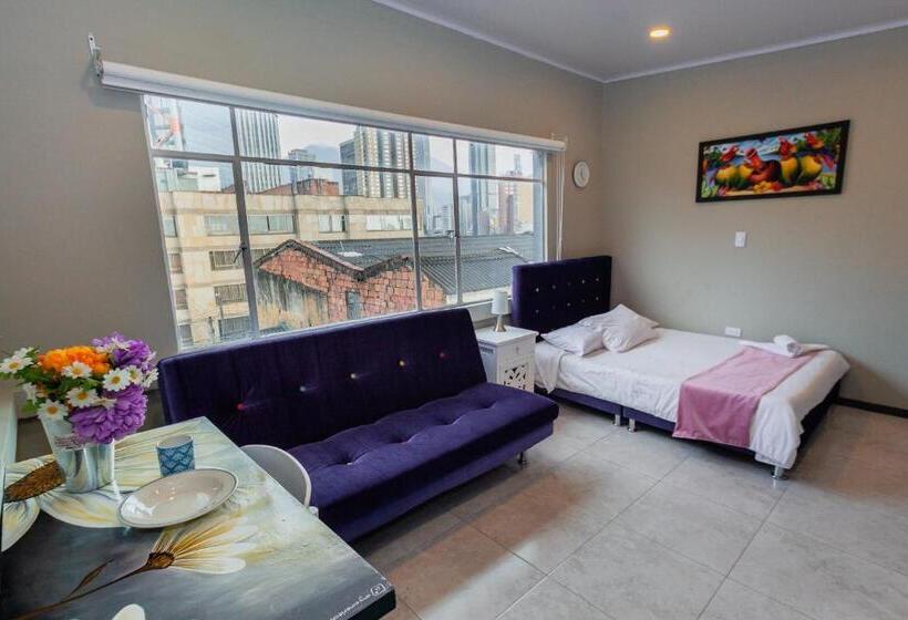 استودیوی استاندارد, Apartasuites & Hotel Bogota Teusaquillo