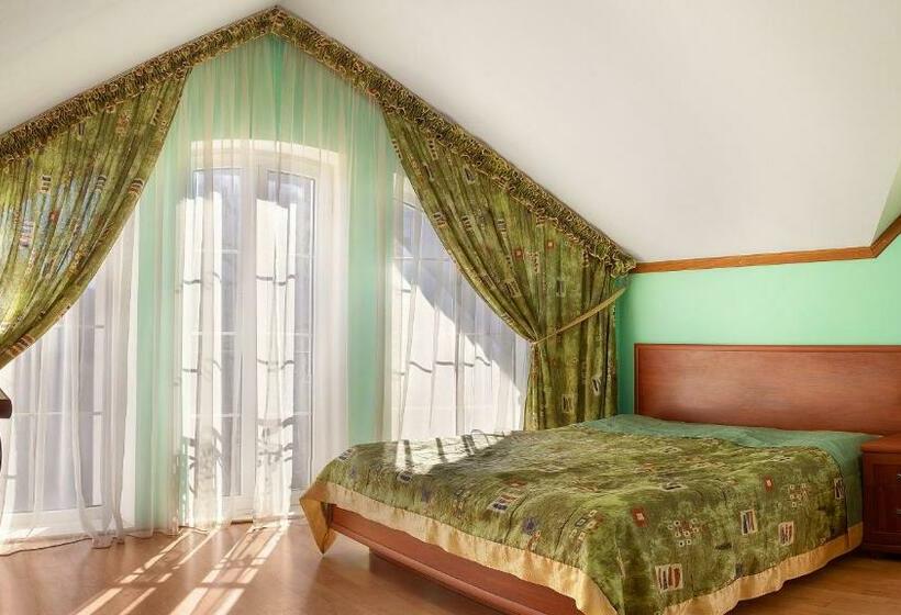 Пентхаус, Villa Marta