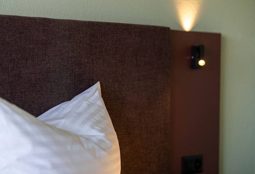 Номер Стандарт, B Smart Hotel Schönenwerd