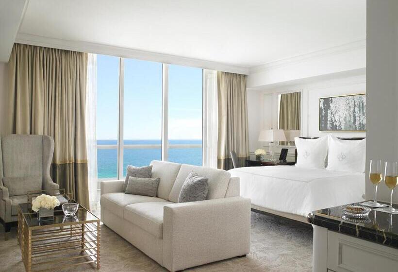 Стандартный Номер Кровать Кинг, Acqualina Resort And Residences