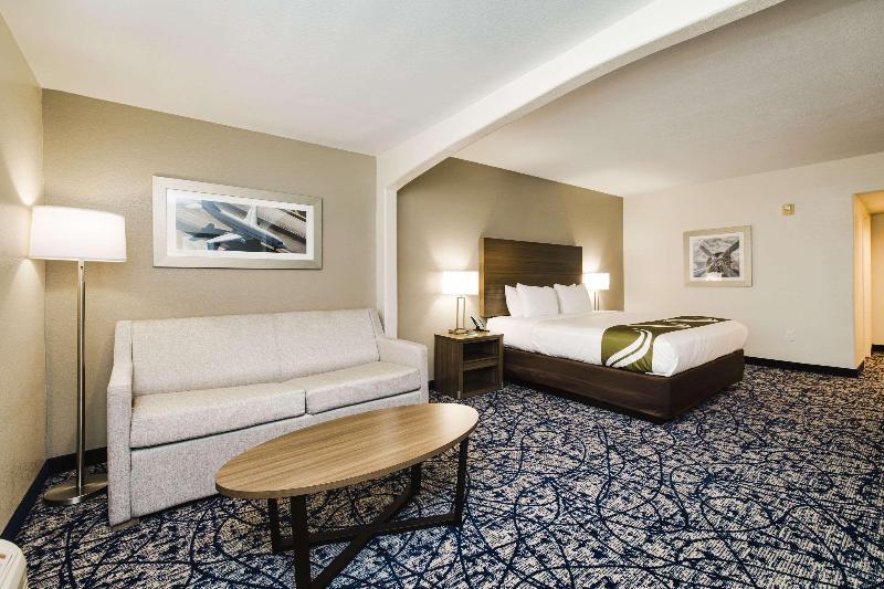 Suite met Kingsize Bed, Quality Suites Houston Hobby Airport