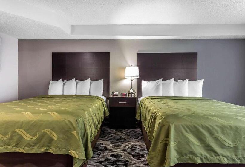 Люкс, Quality Suites Pineville  Charlotte