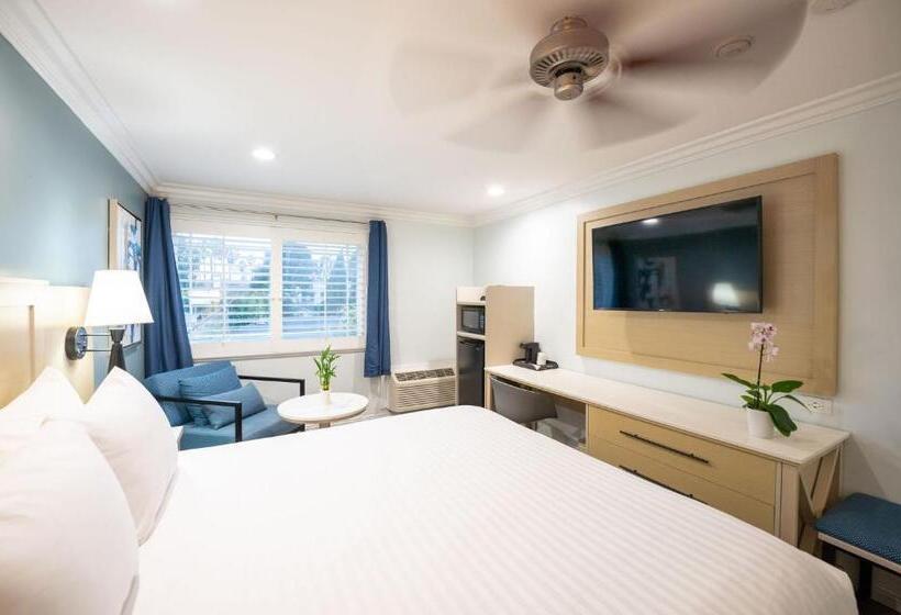 스탠다드 룸 킹사이즈 침대, Ramada By Wyndham Redondo Beach