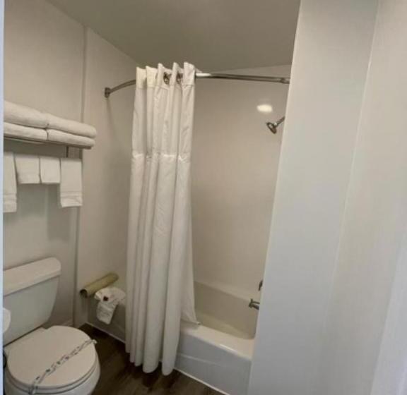 스탠다드 룸, Ramada By Wyndham Redondo Beach