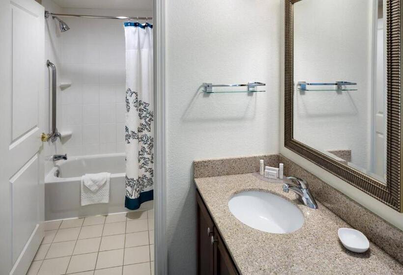 Люкс Кровать Кинг, Residence Inn Milford