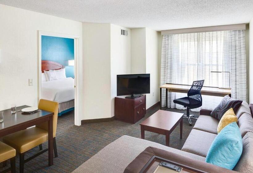 Люкс Кровать Кинг, Residence Inn Milford