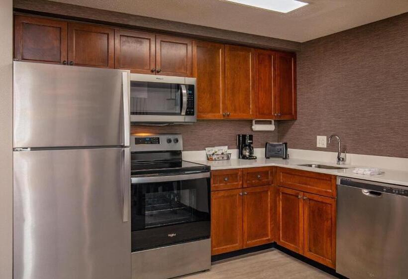 Люкс 2 Спальни, Residence Inn By Marriott Norfolk Airport