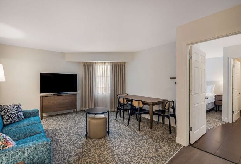 Люкс 2 Спальни, Sonesta Es Suites Denver South  Park Meadows