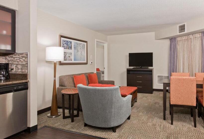 Люкс Кровать Кинг, Staybridge Suites   Charlotte Ballantyne, An Ihg