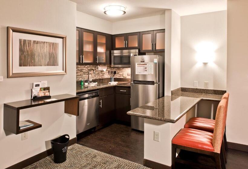 Номер Стандарт Кровать Кинг Адаптированный для Инвалидов, Staybridge Suites   Charlotte Ballantyne, An Ihg