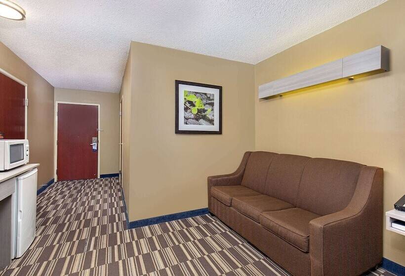 Люкс Адаптированный для Инвалидов, Microtel Inn & Suites By Wyndham Dry Ridge