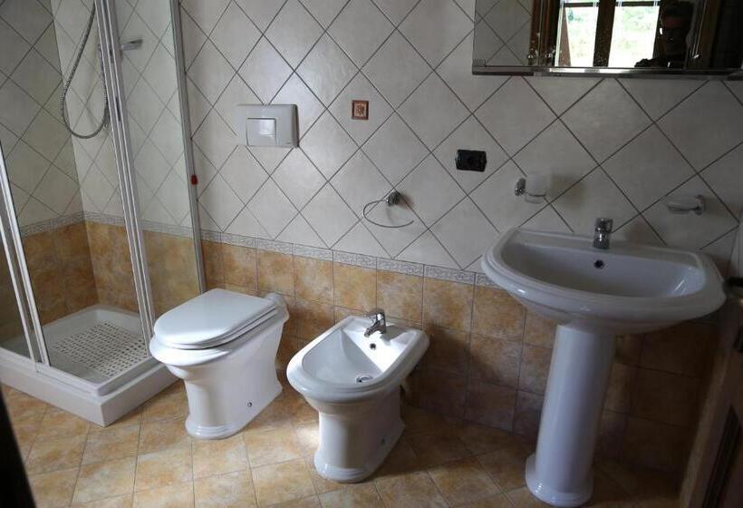 Семейный Номер, Agriturismo Pirara