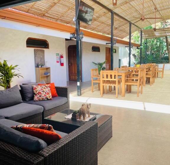 Дом 1 Спальня, Ocotal Bed & Breakfast