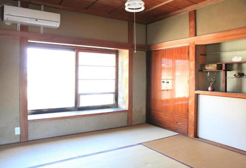 Номер Стандарт Совместная Ванная, Okayama Hostel Igusa