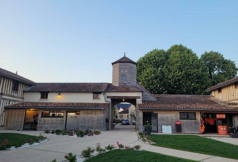 Номер Стандарт, Domaine Le Colombier