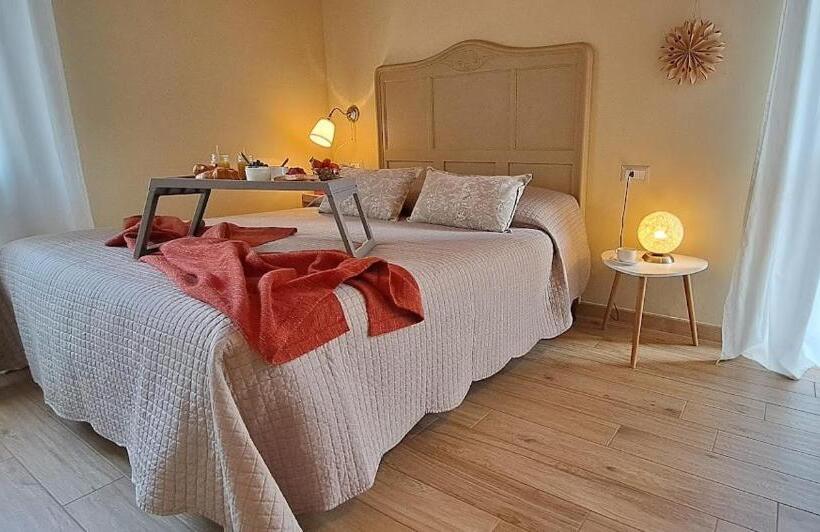 Люкс 2 Спальни, B&b Tra I Laghi