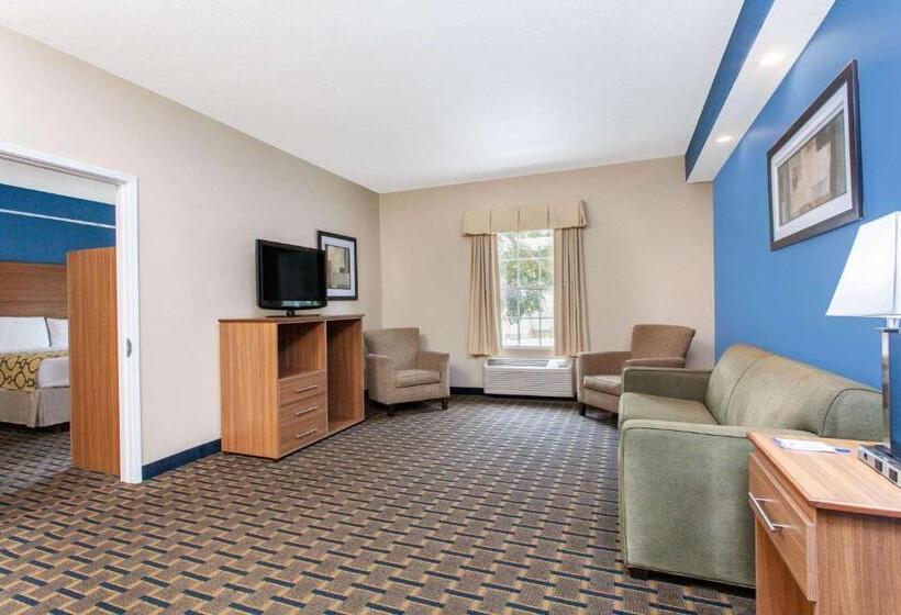 キングサイズベッドのスイートルーム, Baymont By Wyndham Jacksonville/butler Blvd