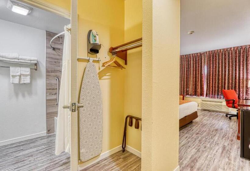 اتاق لوکس, Americas Hotel   El Paso Airport / Medical Center