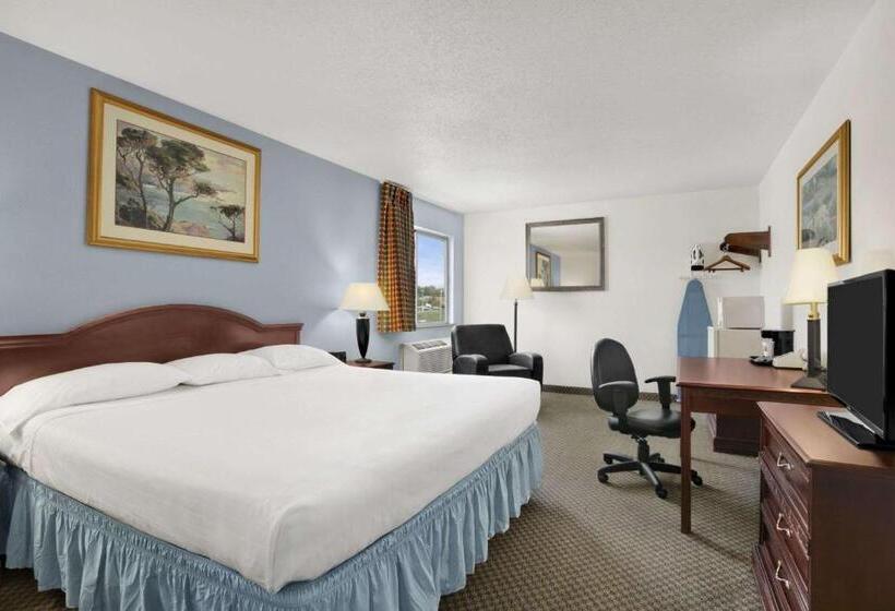스탠다드 룸 킹사이즈 침대, Super 8 By Wyndham Washington