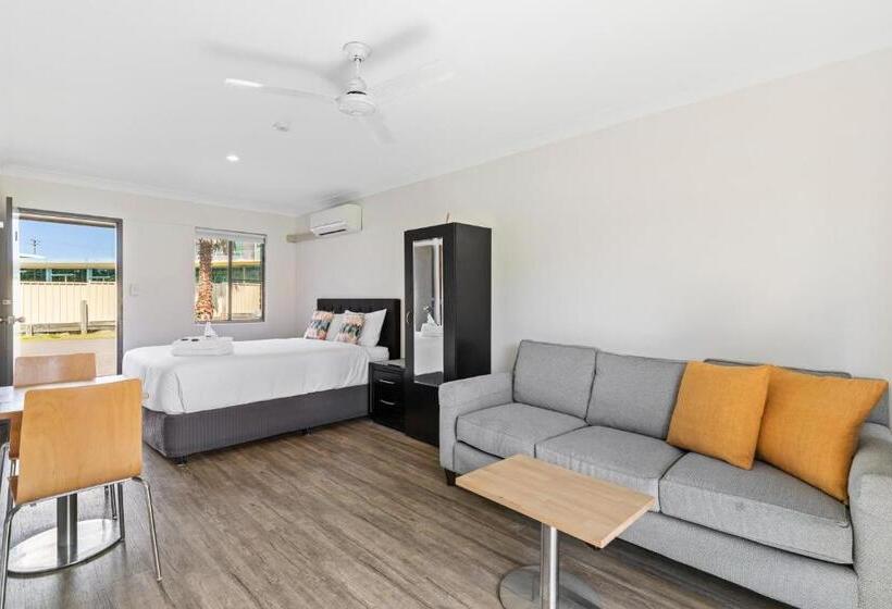 Номер Стандарт, Lemon Tree Passage Motel