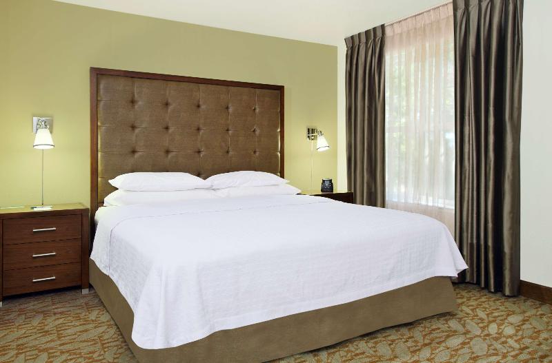 Семейный Номер, Lemon Tree Passage Motel