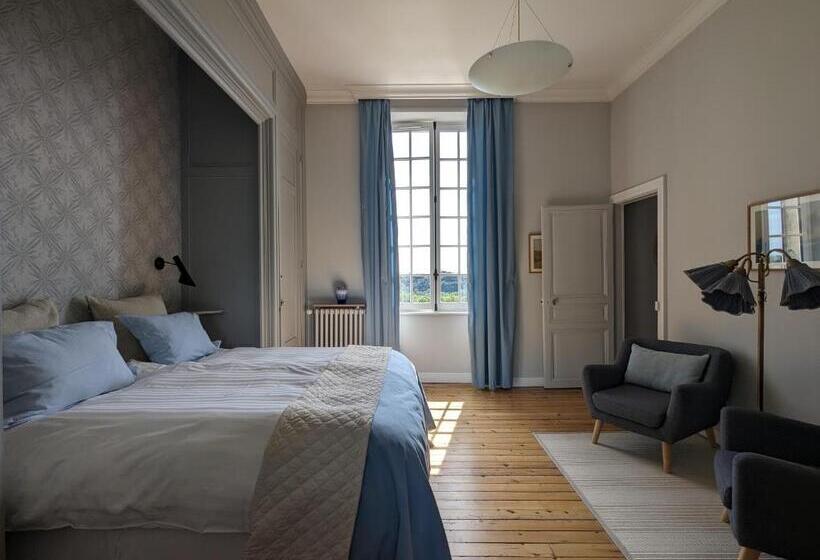 Номер Superior, Château Haute Roche