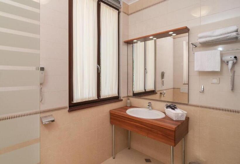 带阳台的豪华间, Luxury Rooms Near The Beach3