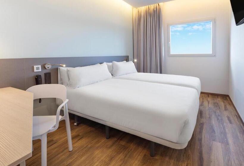Номер Стандарт, B&b Hotel Madrid Alcorcón