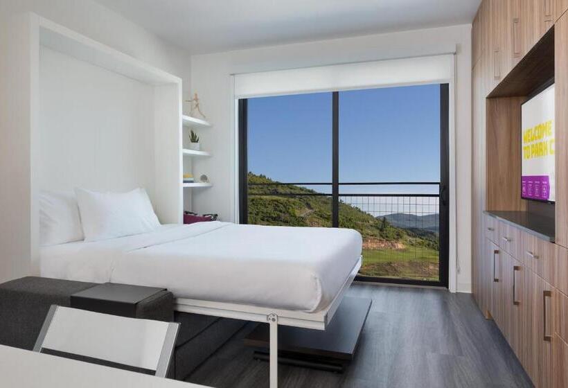 Студия Стандарт, Yotelpad Park City