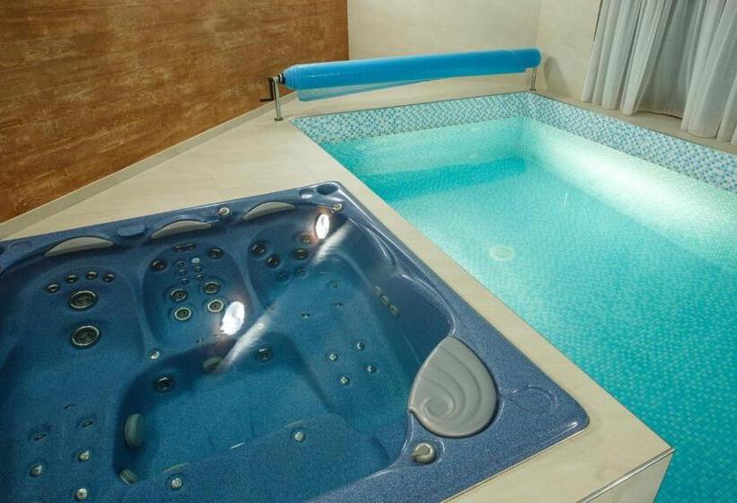آپارتمان 1 خوابه با تراس, Vila Terra