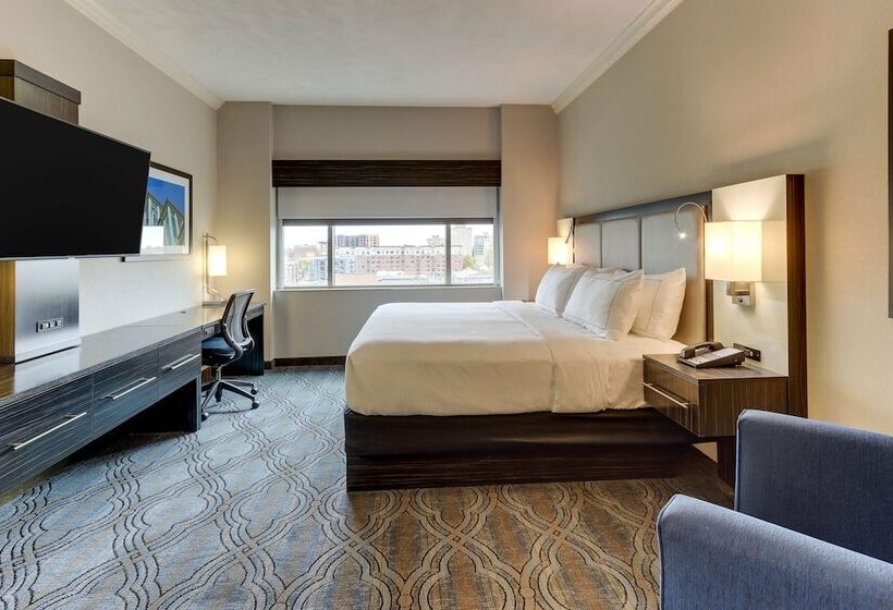 스탠다드 스튜디오 더블 침대, Doubletree By Hilton St. Louis Forest Park