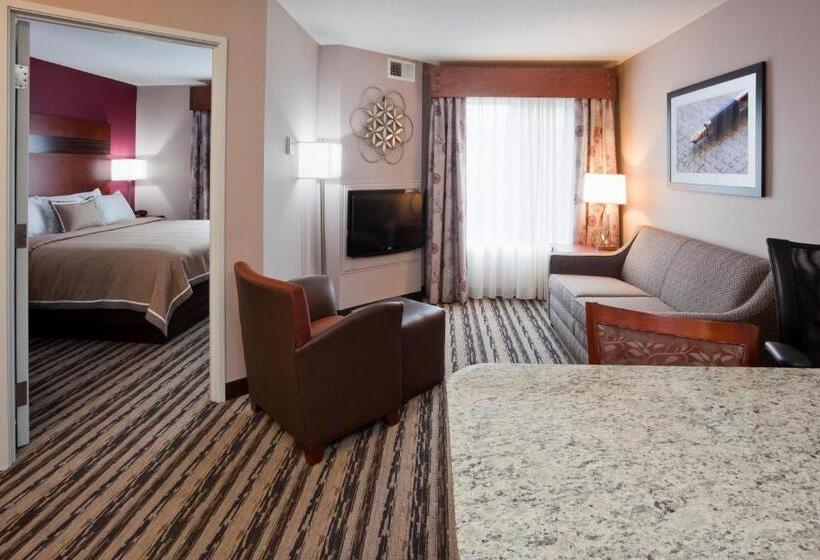 Люкс, Grandstay Residential Suites