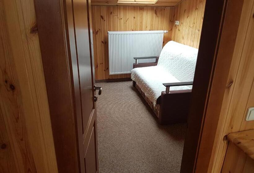 Номер Superior, Atava Family House