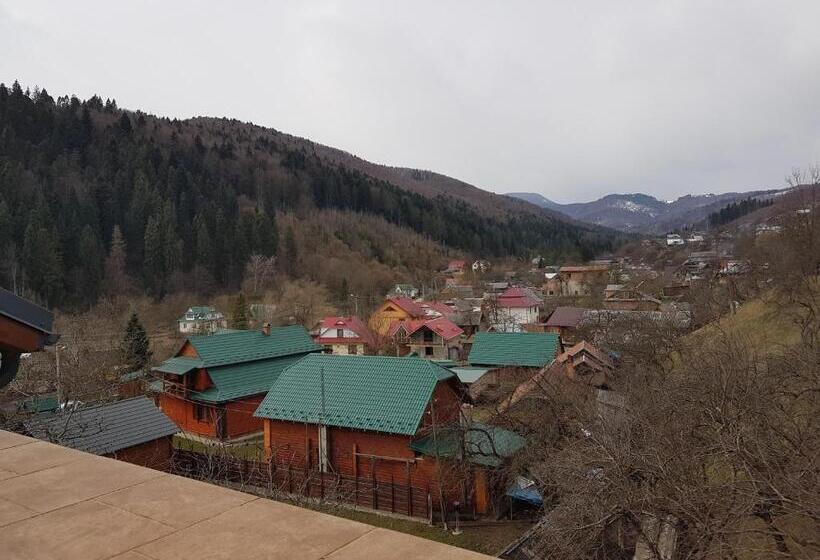 Номер Стандарт, Atava Family House