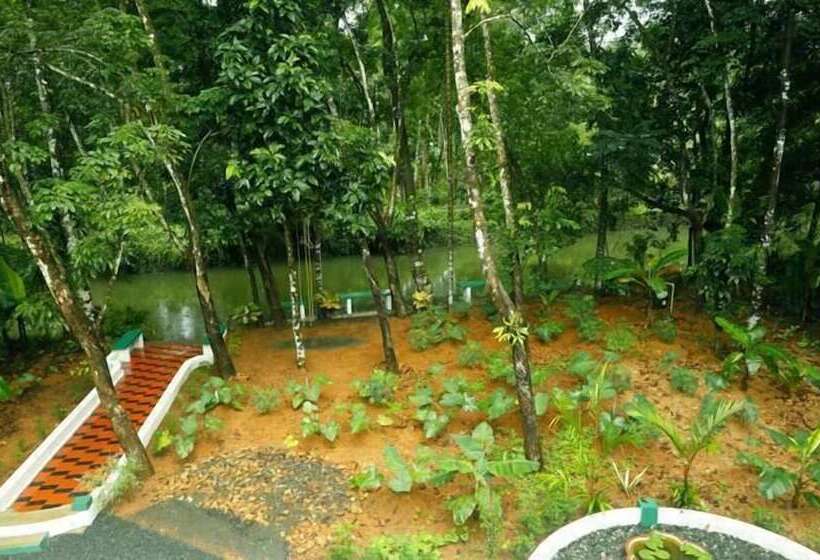 Семейный Номер, Kuttickattil Gardens Homestay