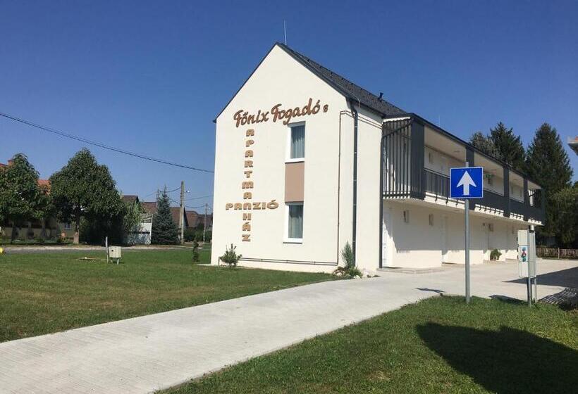 Семейный Номер, Főnix Apartman