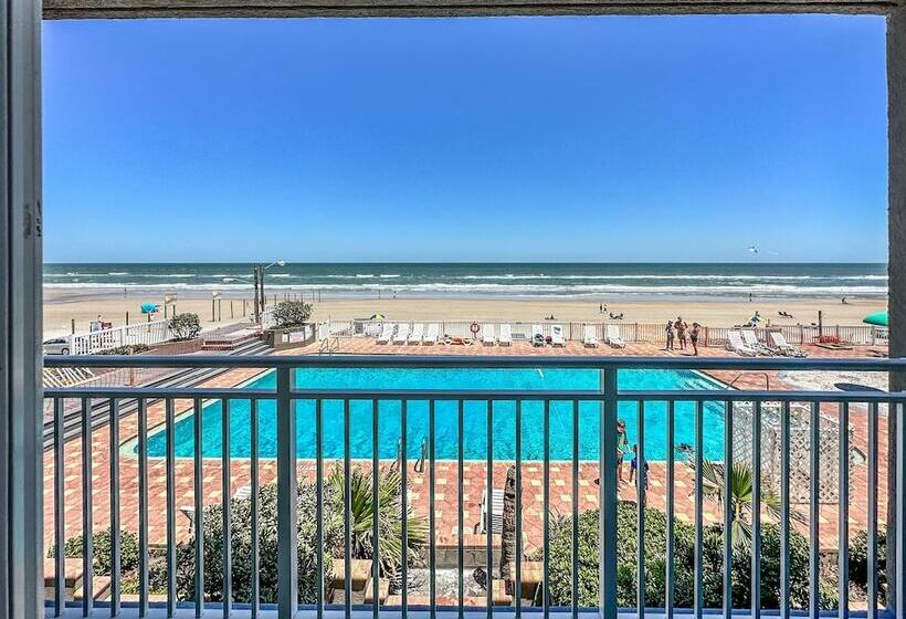 스탠다드 룸 킹사이즈 침대, Boardwalk Inn And Suites