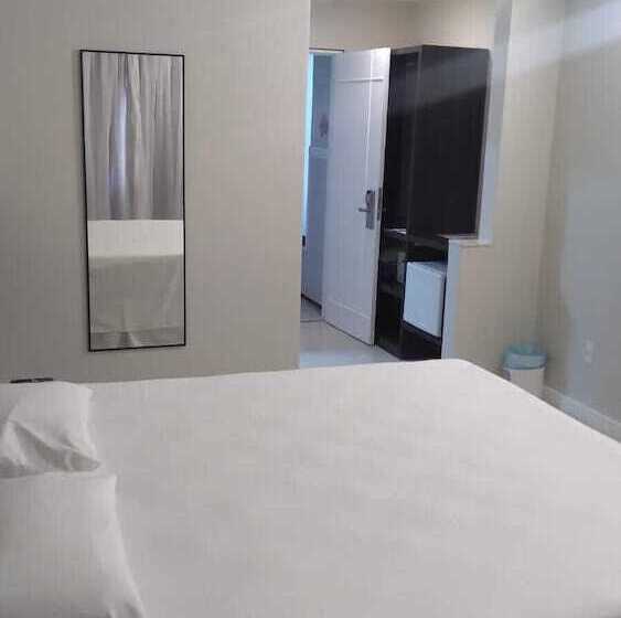 اتاق استاندارد با چشم‌انداز استخر, Brisamar Hotel & Spa São Luís