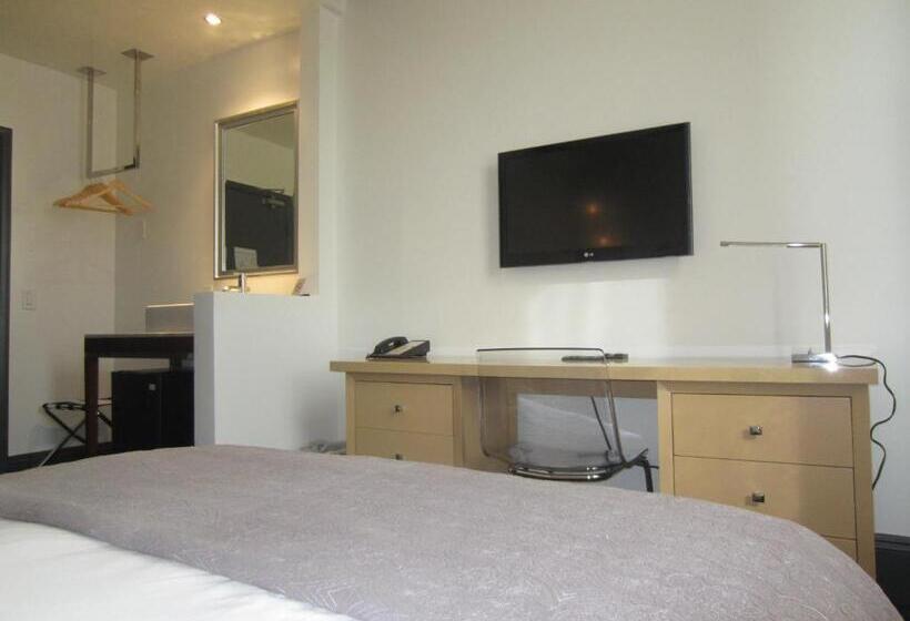 Quarto Deluxe Vista Cidade, La Pensione