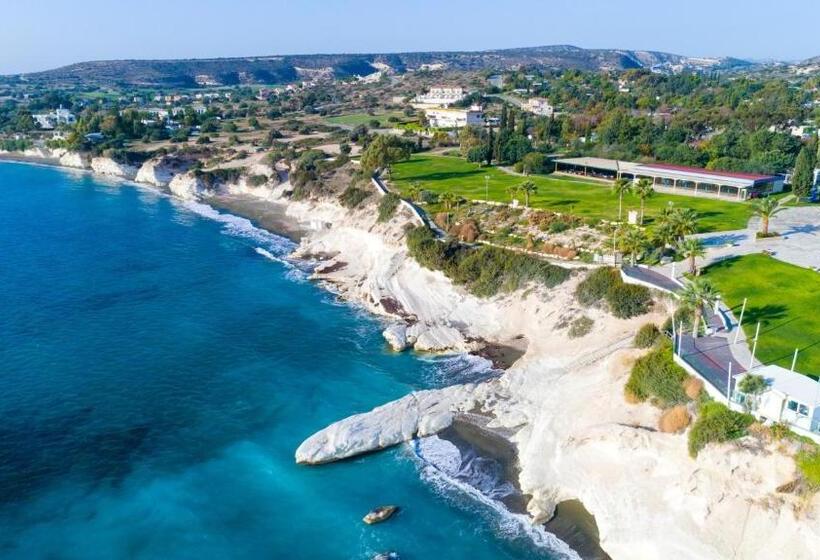 스탠다드 스튜디오, Governors Beach Panayiotis