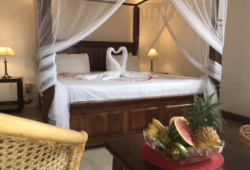 Номер Deluxe с Балконом, Villa Nilmalee