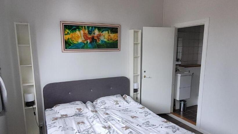 Номер Стандарт, Skeppsgården B&b