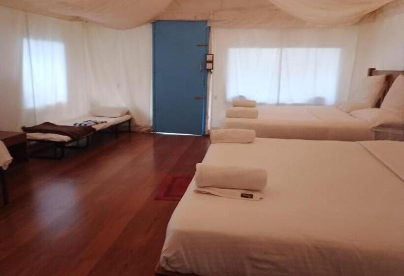 Deluxe Tent, Eka Resort