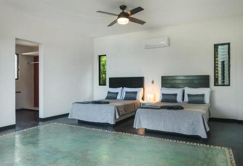 수피리어 스위트, Manta Raya Hotel   Right On The Beach