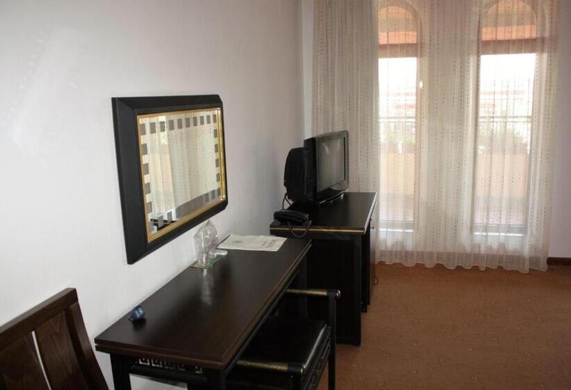 Номер Deluxe с Балконом, Villa Verde