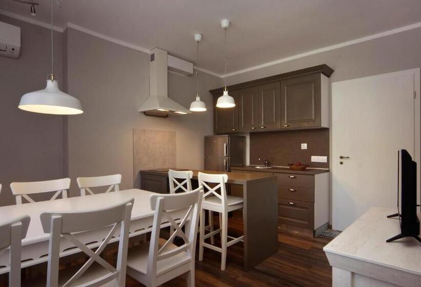 Вилла 3 Спальни, Esterra Vini Guest House