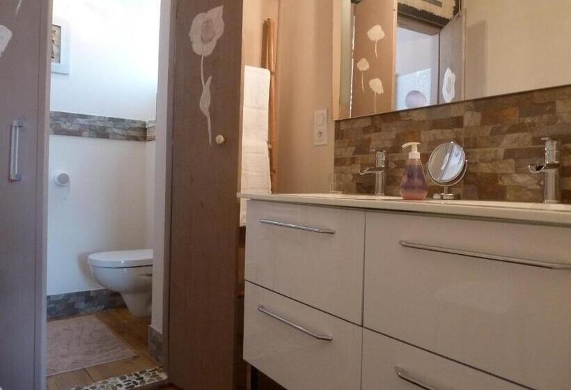 Quarto Triplo Estandar Vista Jardim, Maison Le Village 4 épis